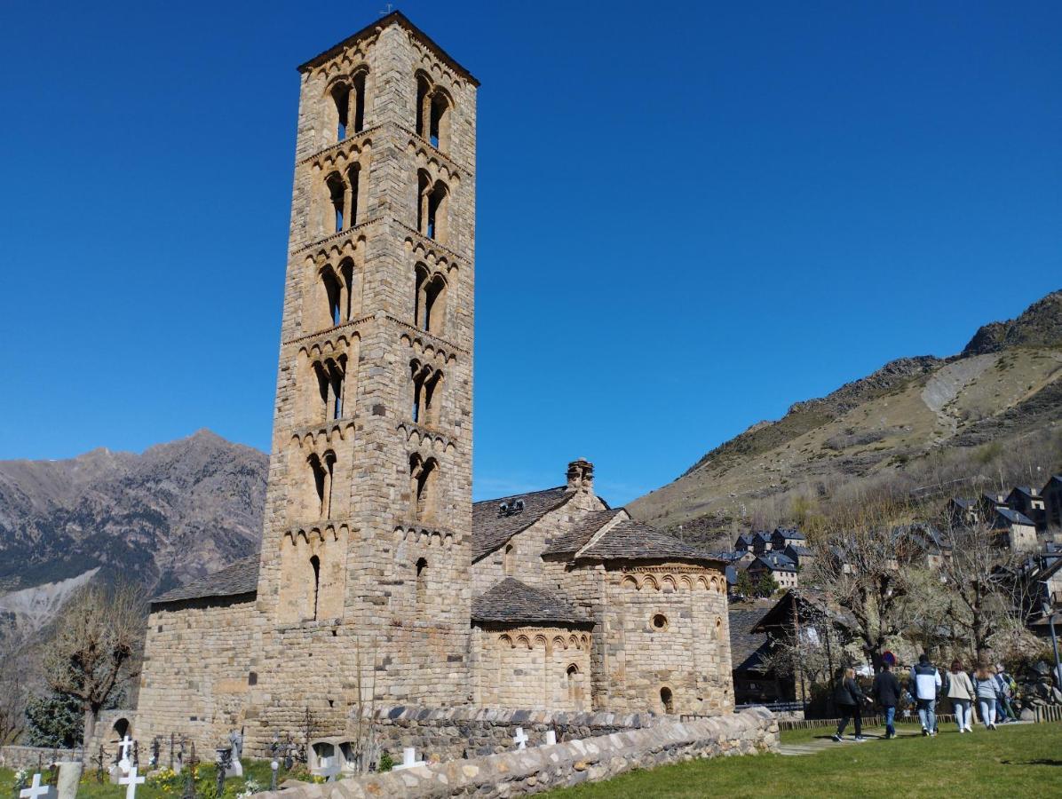Esqui, Aigueestortes Y Boi-Tauell A Tus Pies En Ebrehogar 普拉德埃米塔 外观 照片