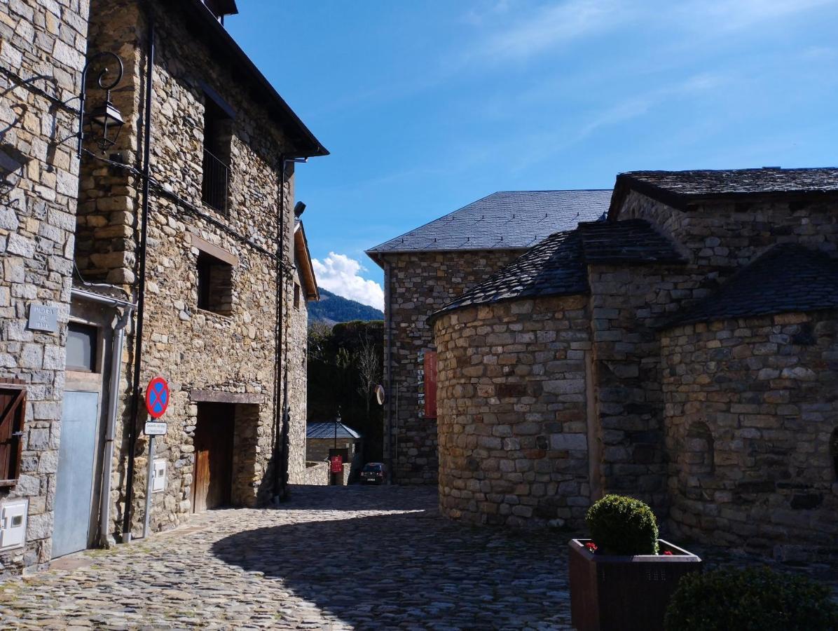 Esqui, Aigueestortes Y Boi-Tauell A Tus Pies En Ebrehogar 普拉德埃米塔 外观 照片